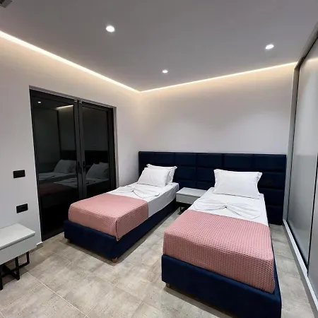 Azure Serenity Suite 9 *