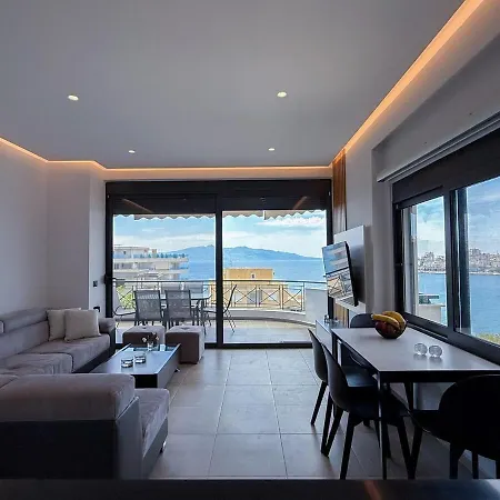 Azure Serenity Suite 9 شقة ساراندا