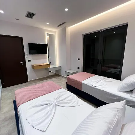 Azure Serenity Suite 9 *